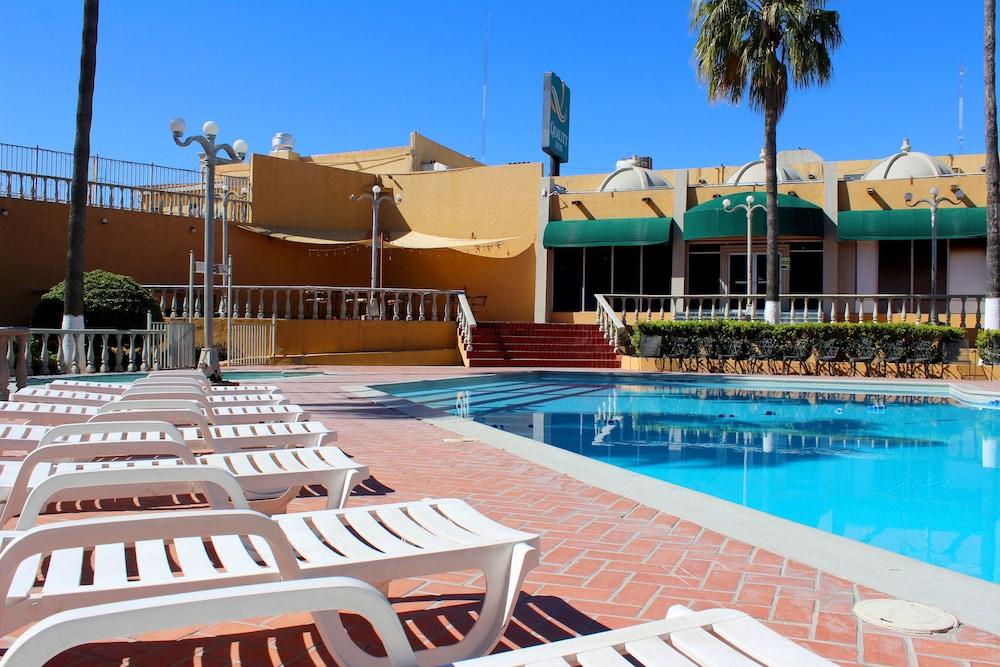 Quality Inn Piedras Negras Luaran gambar
