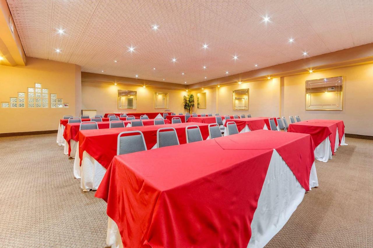 Quality Inn Piedras Negras Luaran gambar